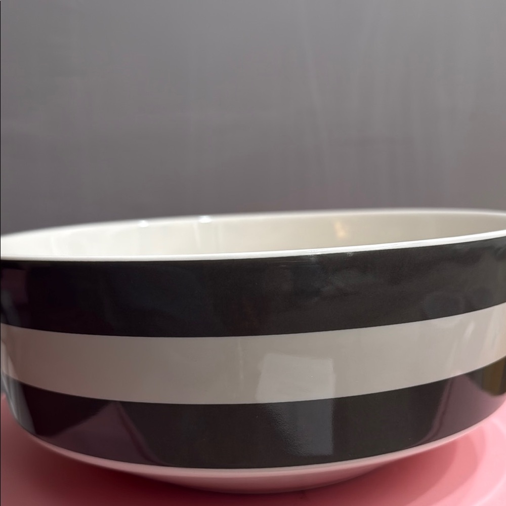 Kate Spade Striped serving bowl - Picture 4 of 7